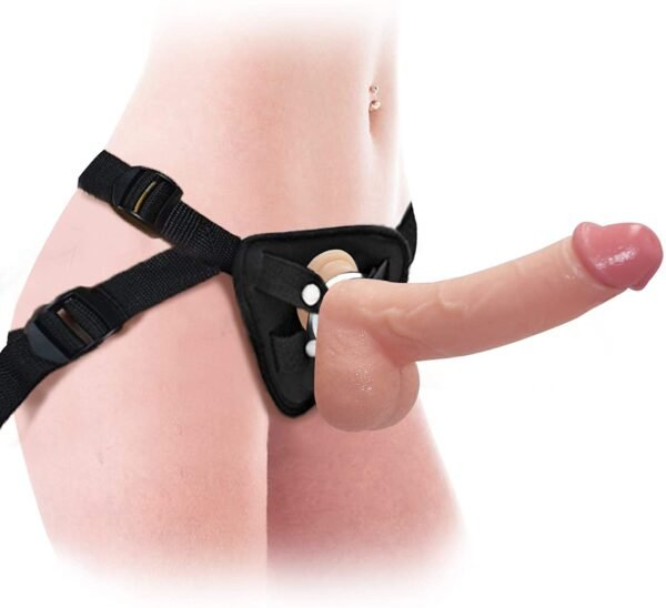 Realistic Strap On Dildo For Female To Female